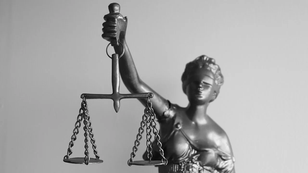 Football players services: Legal Advice